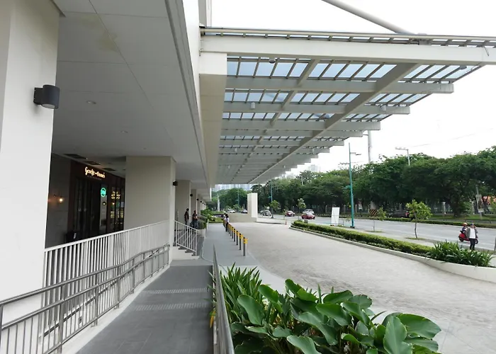 At Park Mckinley West Apartahotel 4*