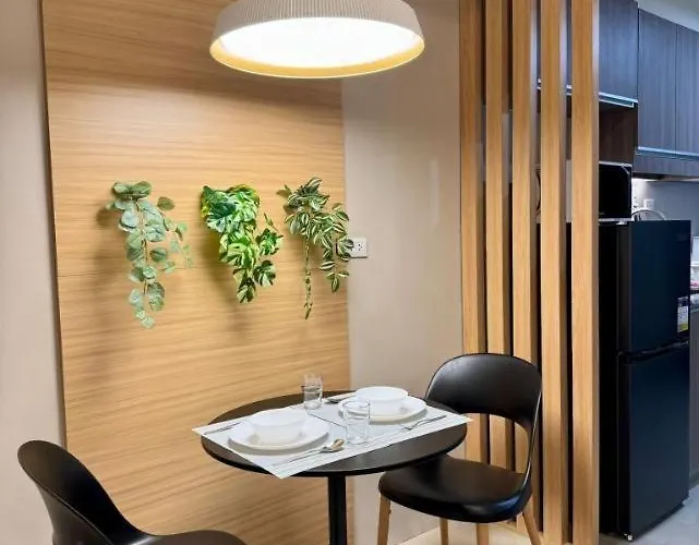 Apartahotel At Park Mckinley West 4*