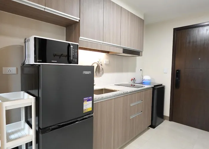 At Park Mckinley West Apartahotel 4*
